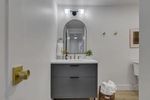 Tiny photo for 2949 Fleet Road, Columbus, OH 43232 (MLS # 226000818)