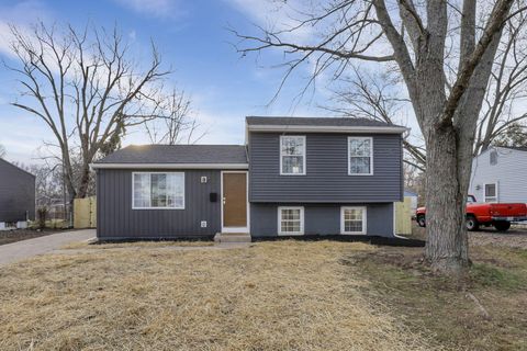 Tiny photo for 2949 Fleet Road, Columbus, OH 43232 (MLS # 226000818)