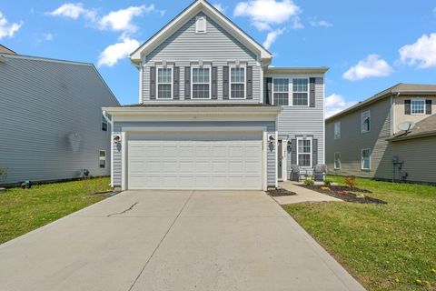 Photo of 1472 Lewes Castle Drive, Grove City, OH 43123 (MLS # 226010224)