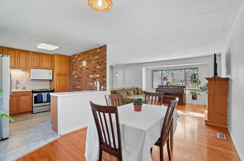 Tiny photo for 5462 Roche Drive, Columbus, OH 43229 (MLS # 225037372)