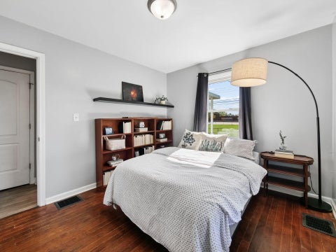Tiny photo for 747 Wainwright Drive, Columbus, OH 43224 (MLS # 226039868)