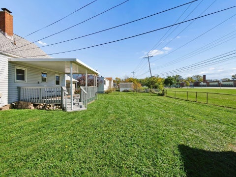 Tiny photo for 747 Wainwright Drive, Columbus, OH 43224 (MLS # 226039868)