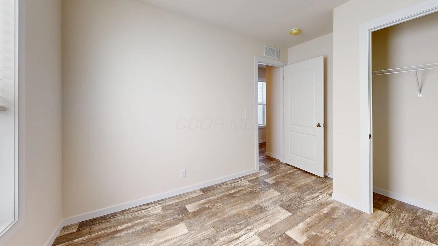 8684 Kanawha Drive, Orient, Ohio image 4
