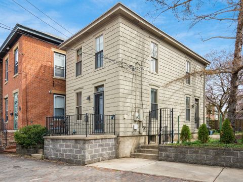 720 Macon Alley, Columbus, OH 43206 - #: 225006849