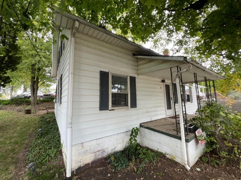 Homes For Sale - 31 S Morning Street<br/> Sunbury, OH 43074