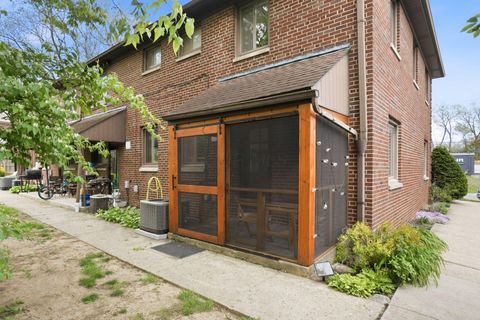 Photo of 4065 Indianola Avenue 2A #2A, Columbus, OH 43214 (MLS # 226013235)