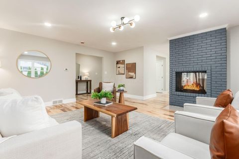 Tiny photo for 1120 Morning Street, Worthington, OH 43085 (MLS # 225044077)