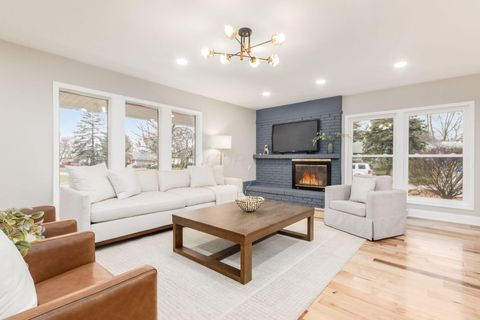 Tiny photo for 1120 Morning Street, Worthington, OH 43085 (MLS # 225044077)