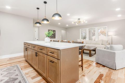 Tiny photo for 1120 Morning Street, Worthington, OH 43085 (MLS # 225044077)