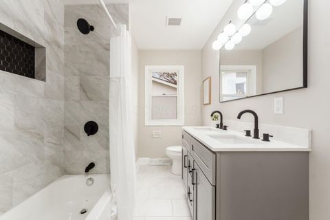 Tiny photo for 1120 Morning Street, Worthington, OH 43085 (MLS # 225044077)