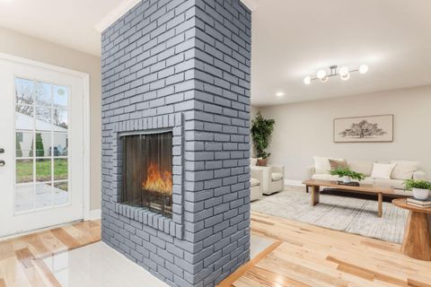 Tiny photo for 1120 Morning Street, Worthington, OH 43085 (MLS # 225044077)