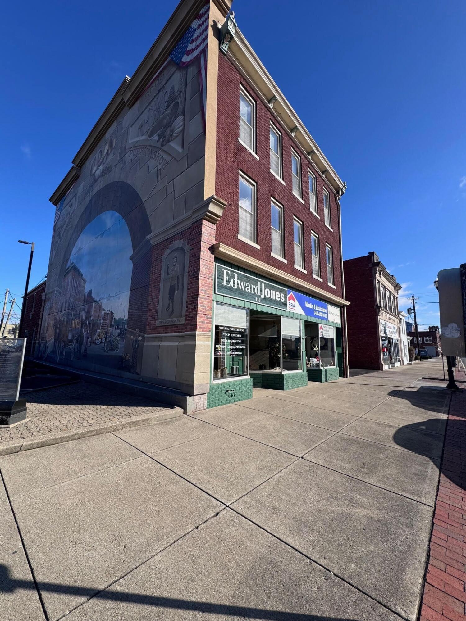 116 E Main Street E