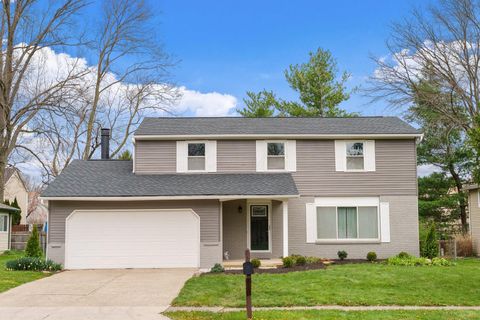 Photo of 6610 Olivetree Court, Reynoldsburg, OH 43068 (MLS # 225038026)