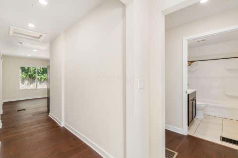 Tiny photo for 845 Sunbury Road, Columbus, OH 43219 (MLS # 226025919)