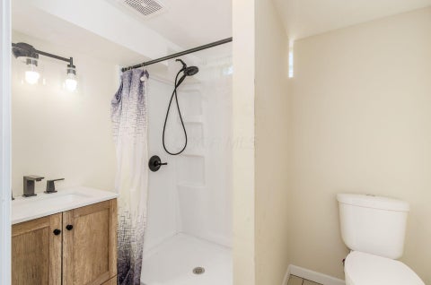Tiny photo for 845 Sunbury Road, Columbus, OH 43219 (MLS # 226025919)