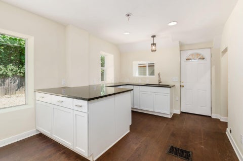 Tiny photo for 845 Sunbury Road, Columbus, OH 43219 (MLS # 226025919)