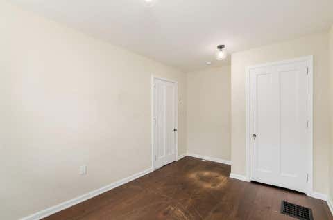 Tiny photo for 845 Sunbury Road, Columbus, OH 43219 (MLS # 226025919)