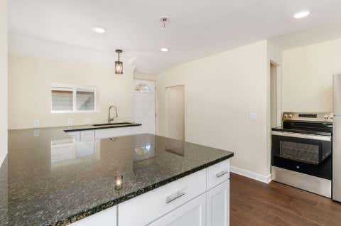 Tiny photo for 845 Sunbury Road, Columbus, OH 43219 (MLS # 226025919)