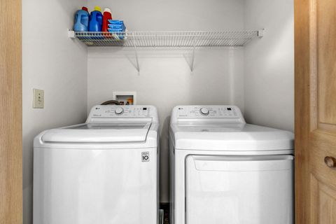 Tiny photo for 2147 Exemplar Court, Grove City, OH 43123 (MLS # 226003269)