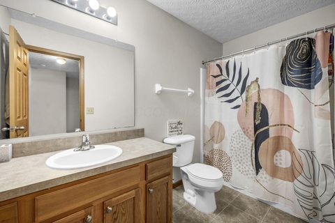 Tiny photo for 2147 Exemplar Court, Grove City, OH 43123 (MLS # 226003269)