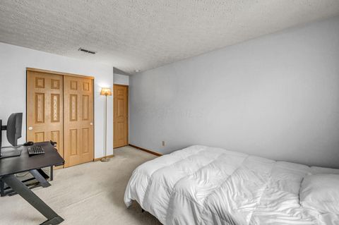 Tiny photo for 2147 Exemplar Court, Grove City, OH 43123 (MLS # 226003269)