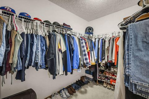 Tiny photo for 2147 Exemplar Court, Grove City, OH 43123 (MLS # 226003269)