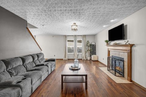 Tiny photo for 2147 Exemplar Court, Grove City, OH 43123 (MLS # 226003269)