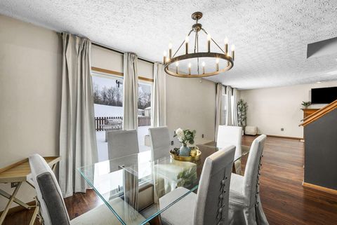 Tiny photo for 2147 Exemplar Court, Grove City, OH 43123 (MLS # 226003269)