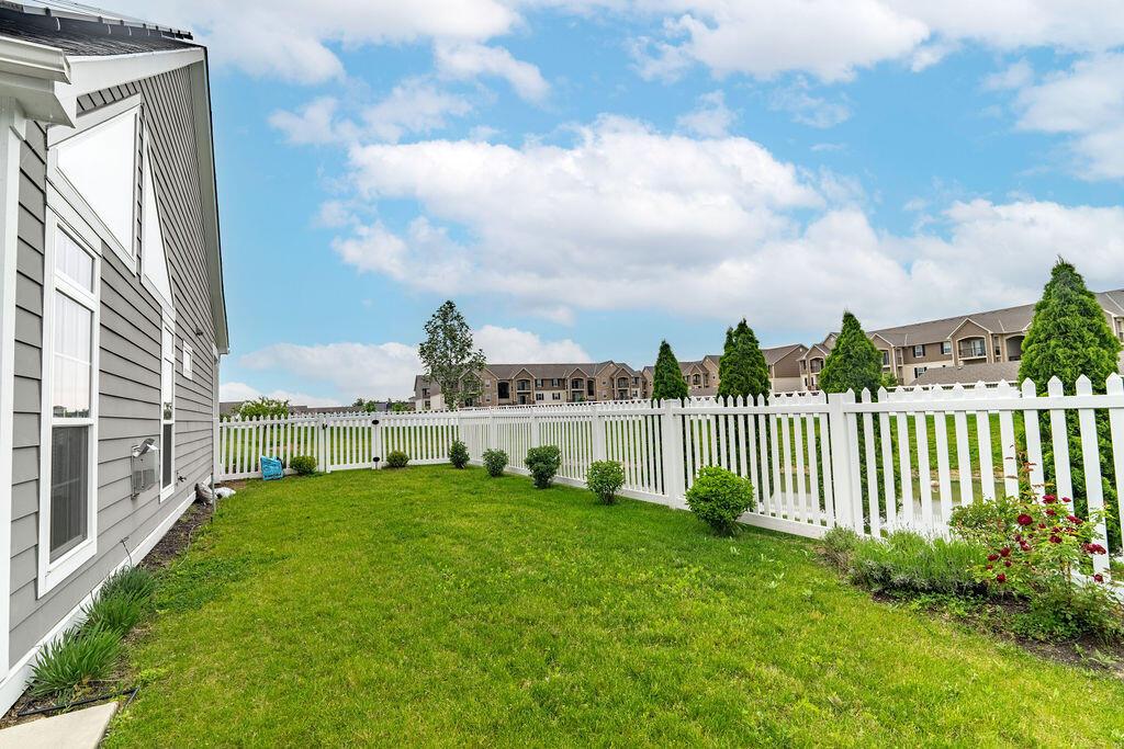 5165 Hamptonshire Drive, Dublin, Ohio image 34