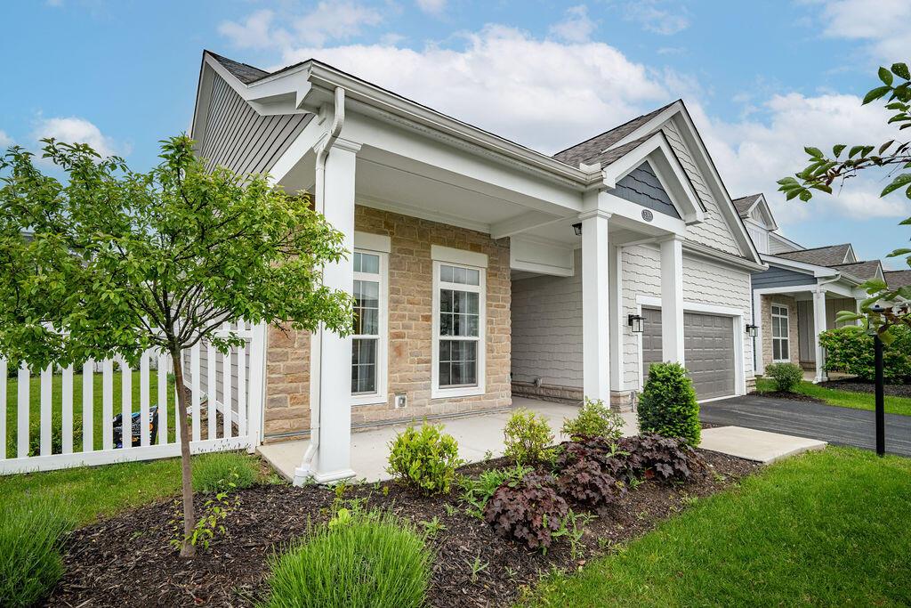 5165 Hamptonshire Drive, Dublin, Ohio image 3