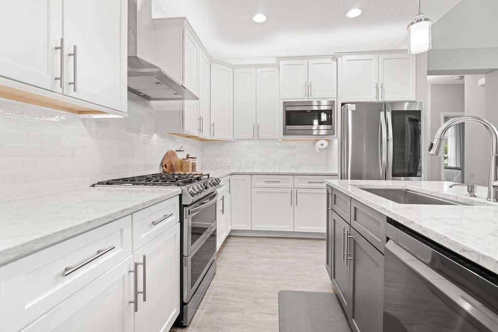 5165 Hamptonshire Drive, Dublin, Ohio image 12