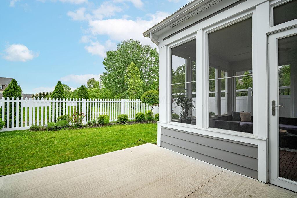 5165 Hamptonshire Drive, Dublin, Ohio image 32
