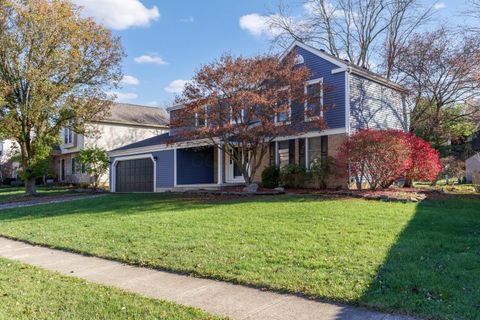Photo of 339 Green Meadows Drive W, Powell, OH 43065 (MLS # 224040535)
