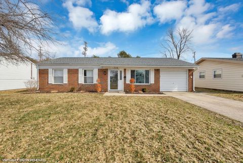 Photo of 231 Fieldpoint Road, Heath, OH 43056 (MLS # 226005974)