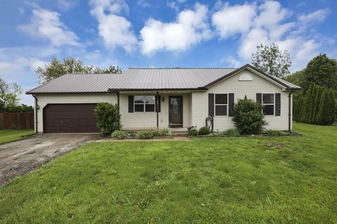 Photo of 231 Overlook Drive, South Charleston, OH 45368 (MLS # 226018684)