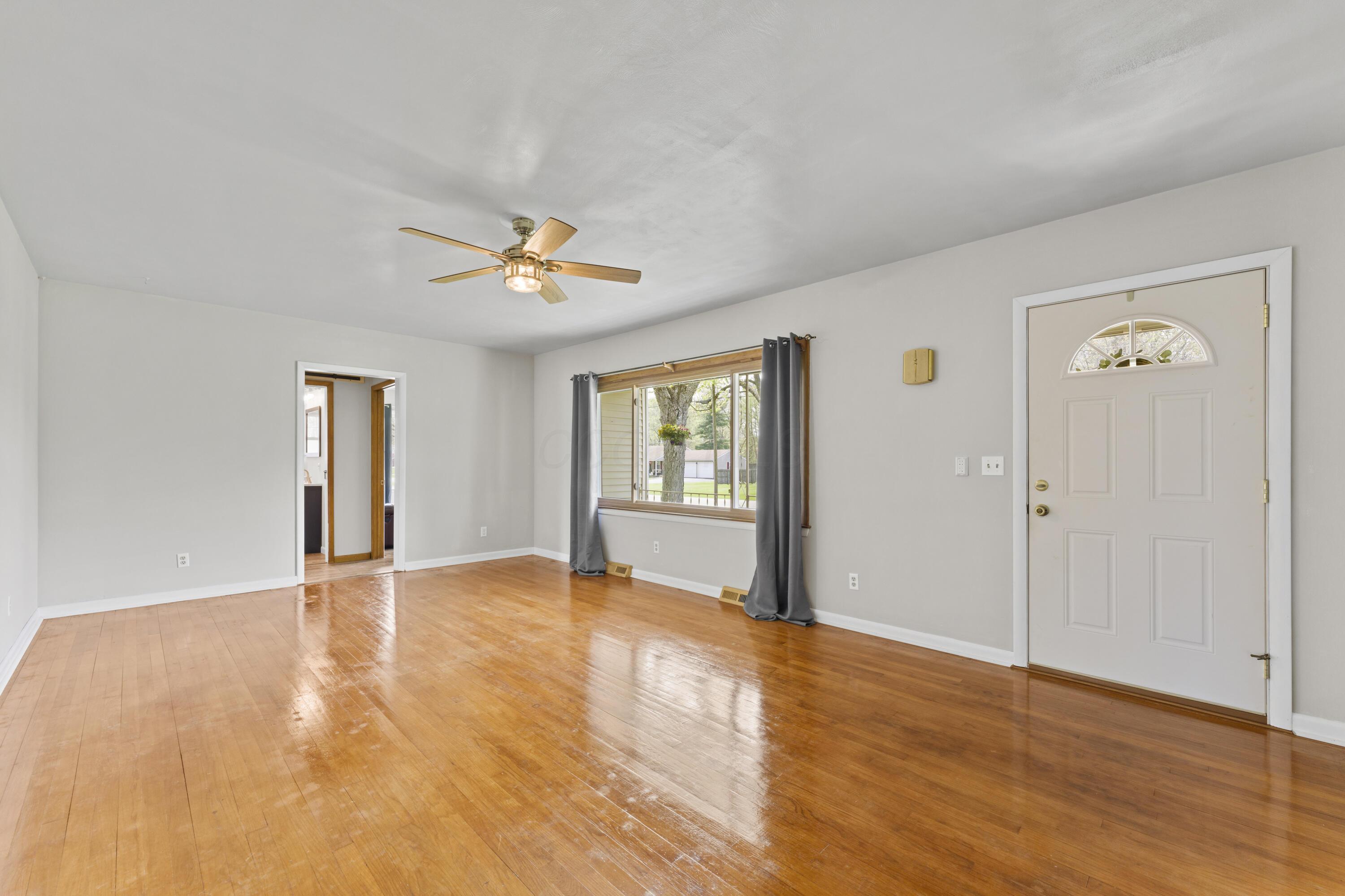 1180 Westmoor Drive, Galion, Ohio image 5
