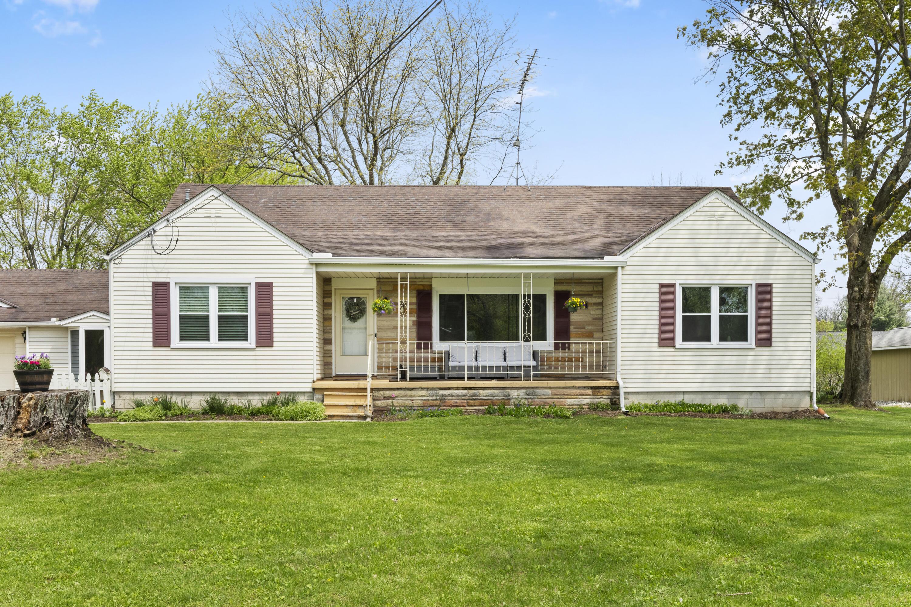 1180 Westmoor Drive, Galion, Ohio image 1
