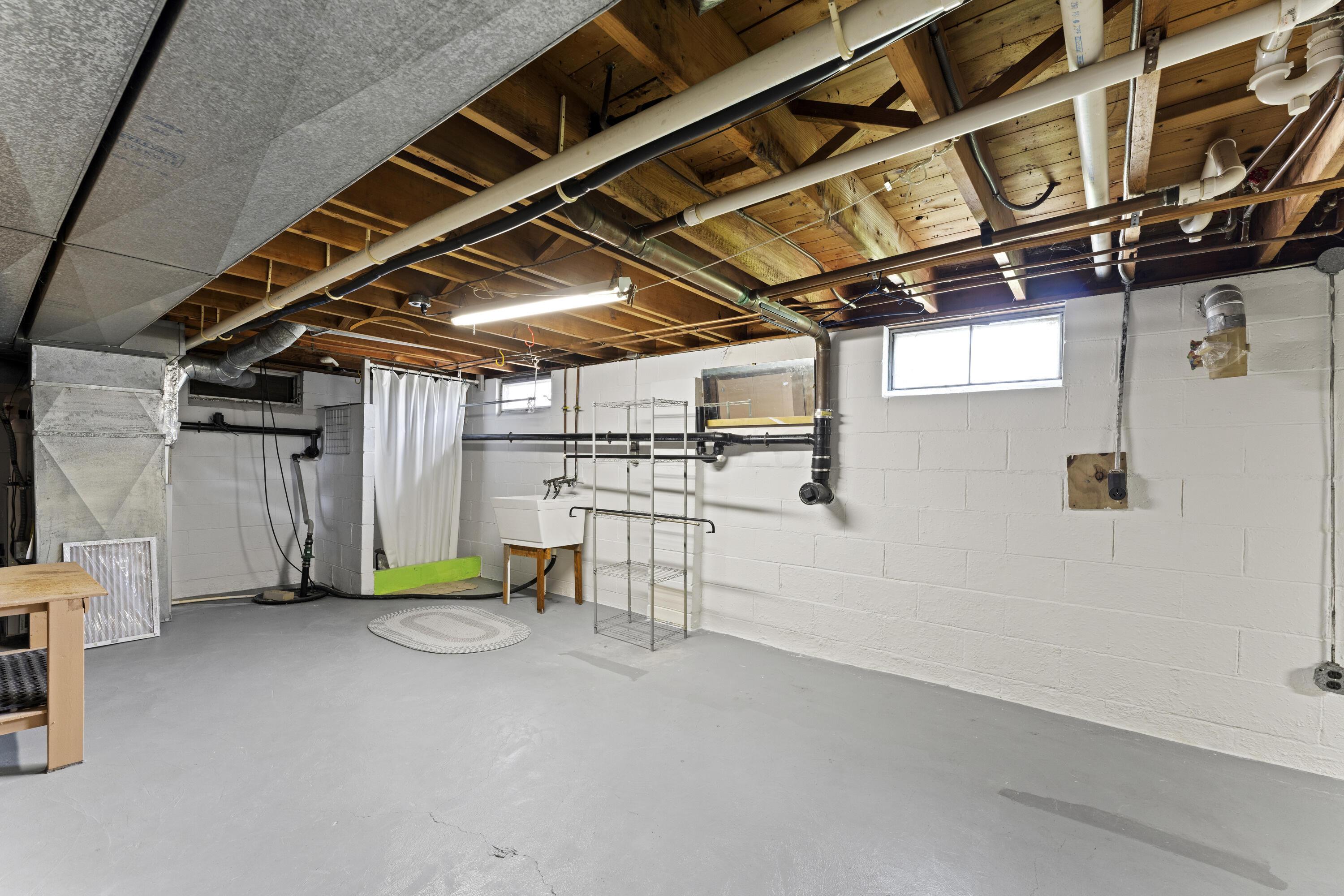 1180 Westmoor Drive, Galion, Ohio image 32