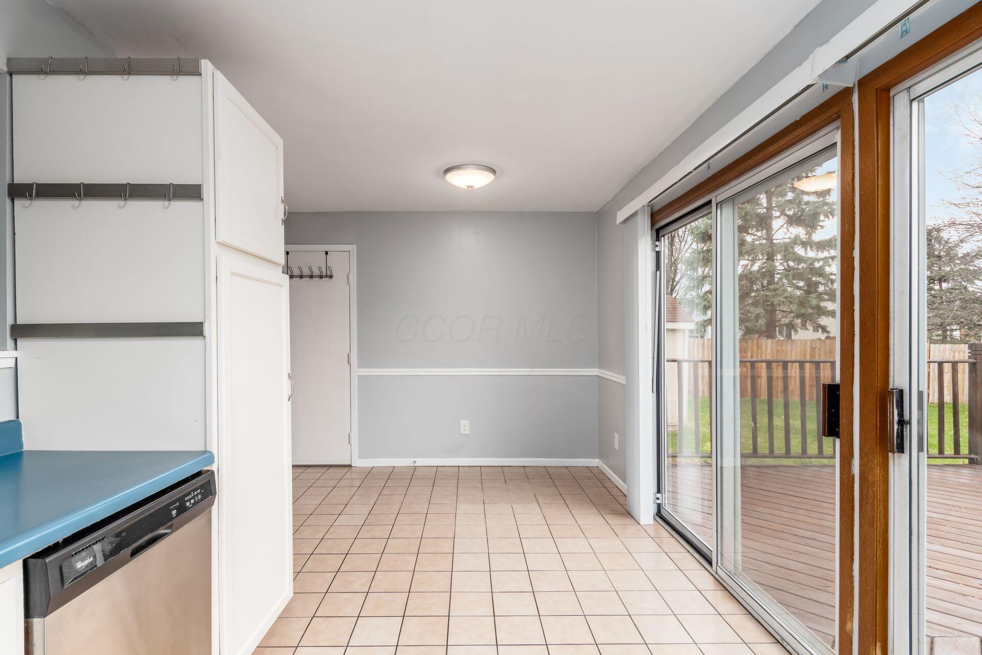 5950 Galleon Court, Hilliard, Ohio image 14