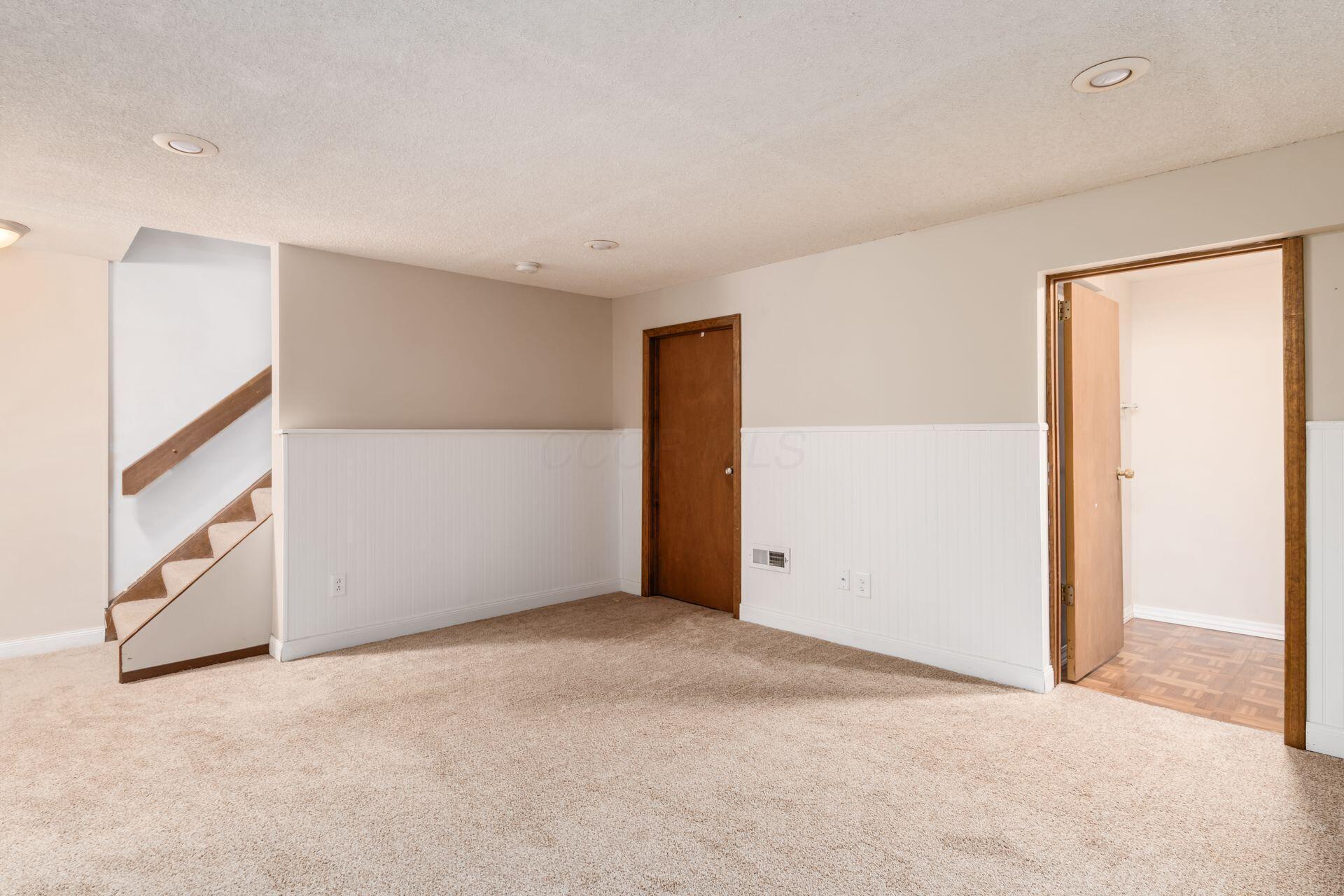 5950 Galleon Court, Hilliard, Ohio image 25
