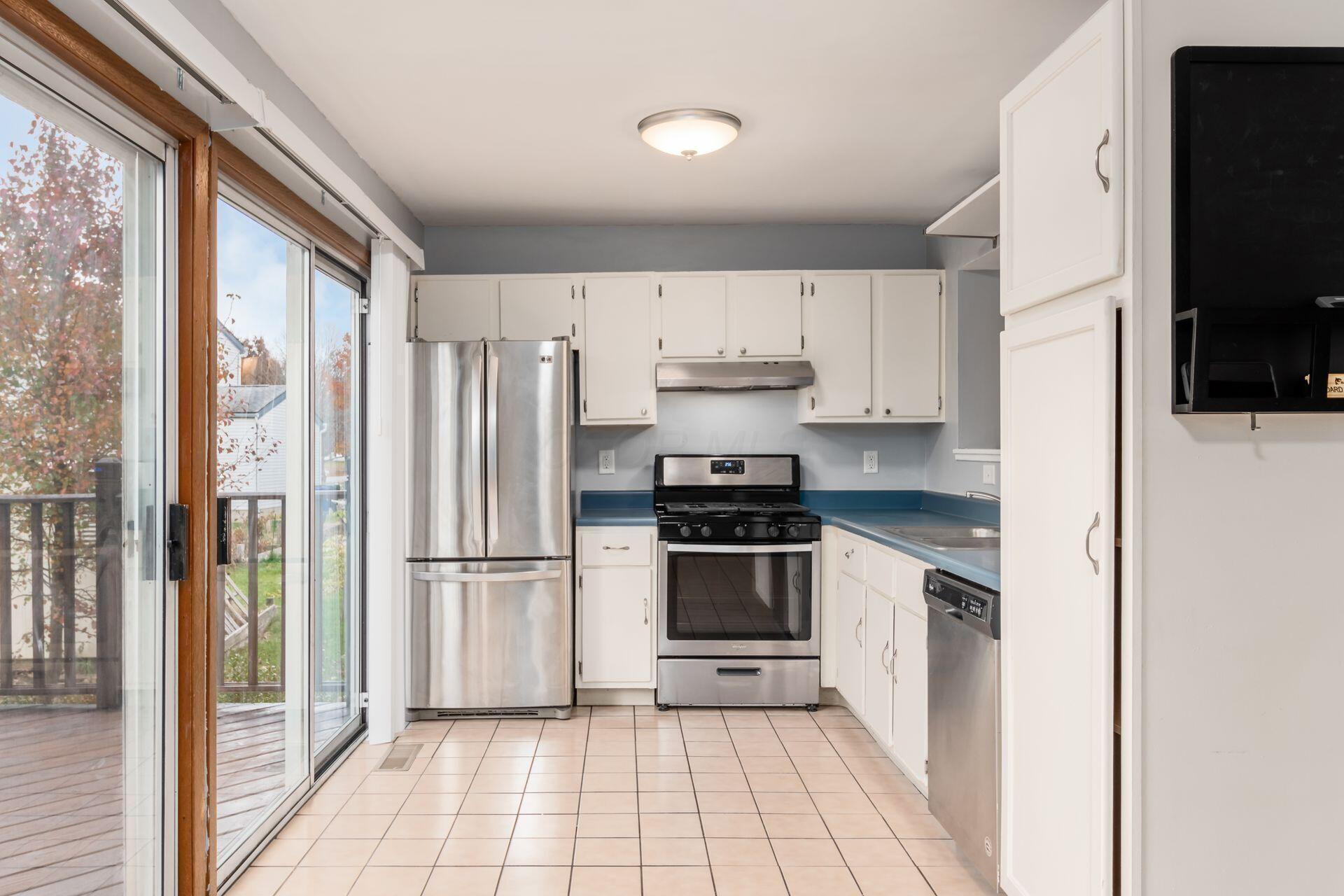 5950 Galleon Court, Hilliard, Ohio image 11