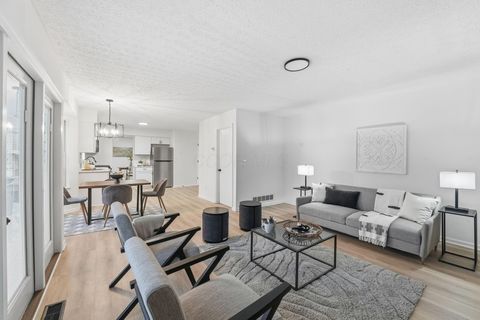 Tiny photo for 1454 Cinnamon Drive, Marysville, OH 43040 (MLS # 225045492)