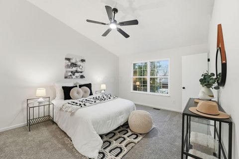 Tiny photo for 1454 Cinnamon Drive, Marysville, OH 43040 (MLS # 225045492)