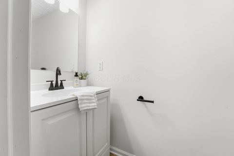 Tiny photo for 1454 Cinnamon Drive, Marysville, OH 43040 (MLS # 225045492)