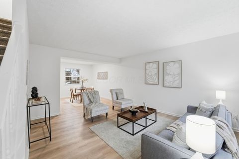 Tiny photo for 1454 Cinnamon Drive, Marysville, OH 43040 (MLS # 225045492)