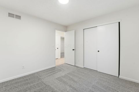 Tiny photo for 1454 Cinnamon Drive, Marysville, OH 43040 (MLS # 225045492)