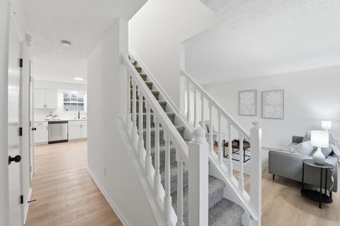 Tiny photo for 1454 Cinnamon Drive, Marysville, OH 43040 (MLS # 225045492)