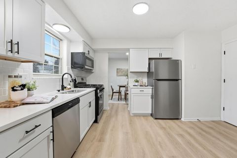 Tiny photo for 1454 Cinnamon Drive, Marysville, OH 43040 (MLS # 225045492)