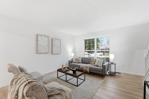 Tiny photo for 1454 Cinnamon Drive, Marysville, OH 43040 (MLS # 225045492)