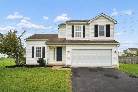 Photo of 9172 Ruston Lane, Reynoldsburg, OH 43068 (MLS # 226037294)